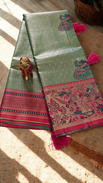 Peach Pink Kanjivaram Silk Saree with Green Border